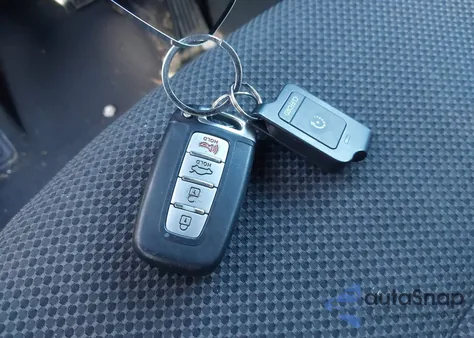 2014 Hyundai Sonata Se z USA, uszkodzony, nr VIN 5NPEC4AC9EH912777